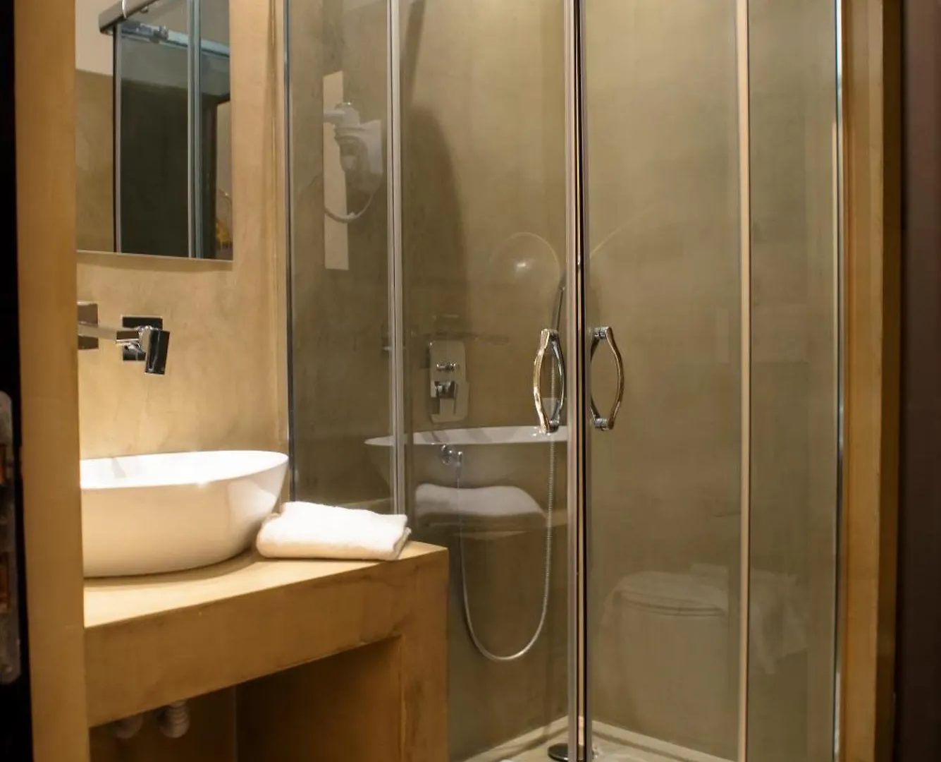 Musa Rooms Roma 0*,  Italia